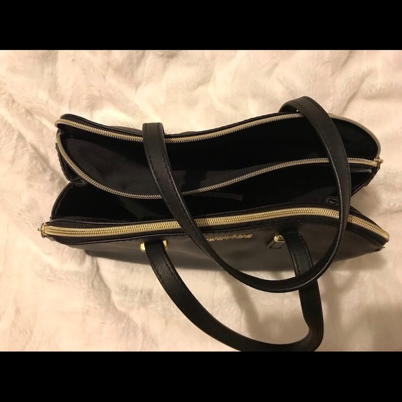 Kenneth Cole purse - Picture 6 of 6